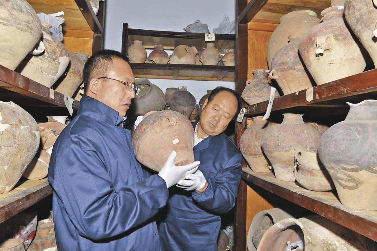 ĻЇ(gu)СŽͬ} һ·¡(xi)2025ꡰĻȻza(chn)ա֮H